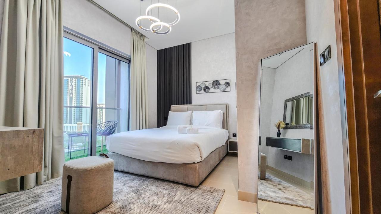 Stay By Latinem Luxury 2Br Holiday Home Cv B601 Near Burj Khalifa Dubái Exterior foto